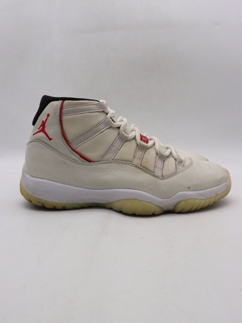Nike Air Jordan 11 Men's Size 11 Retro Platinum Tint White Sneakers 378037-016
